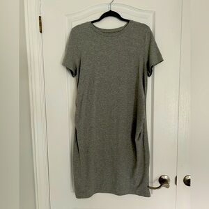 Gap maternity tshirt dress - size medium